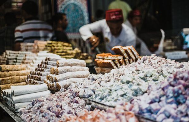 Afternoon Foodie Trail in Istanbul