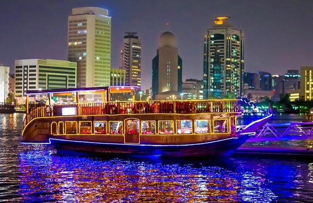 Dubai Marina Cruise Dinner with Entertainment Show