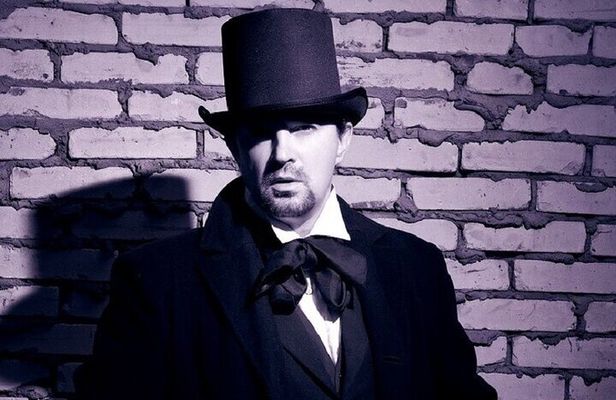 PRIVATE Jack the Ripper Ghost Walking Tour in London
