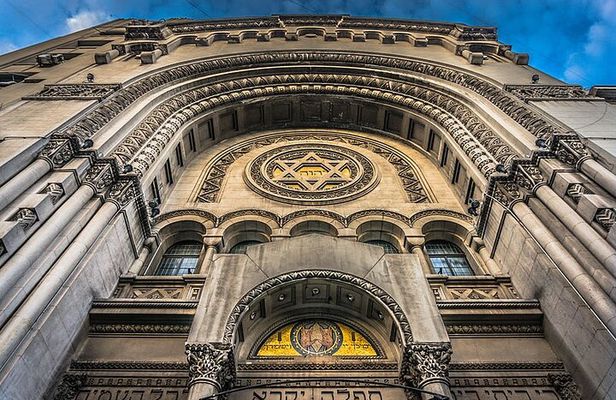 Jewish Heritage Tour by car - Visit Libertad Synagogue + Jewish Museum and more