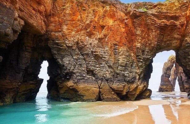 From Santiago: Lugo & Cathedrals Beach Guided Excursion