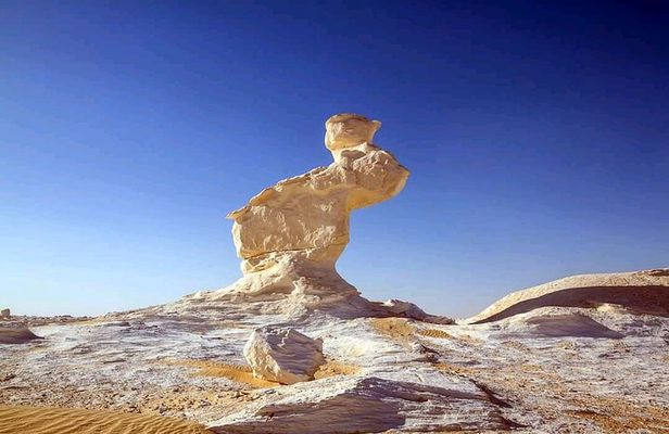4-Day White Desert Camping Trip from Cairo