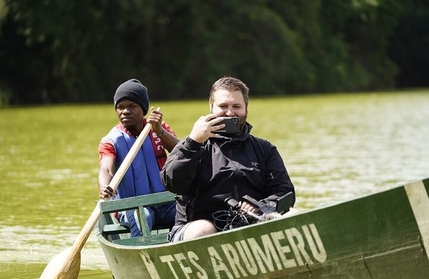 Private Canoe or Hike Tour on Lake Duluti