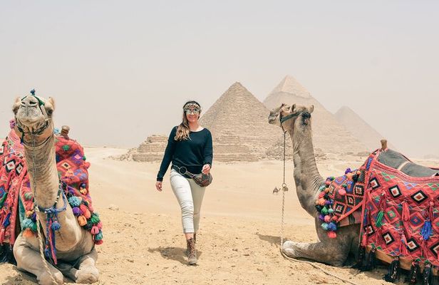 Giza Pyramids, Saqqara Pyramids, Memphis Old City Private Day Tour