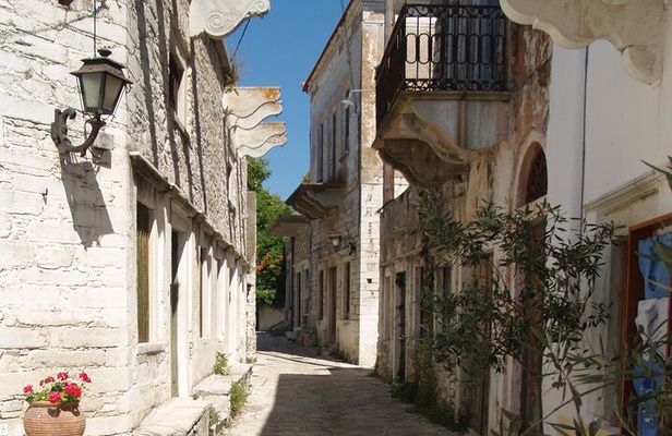 Half-Day Tour of Naxos Island (up to 7 pax)