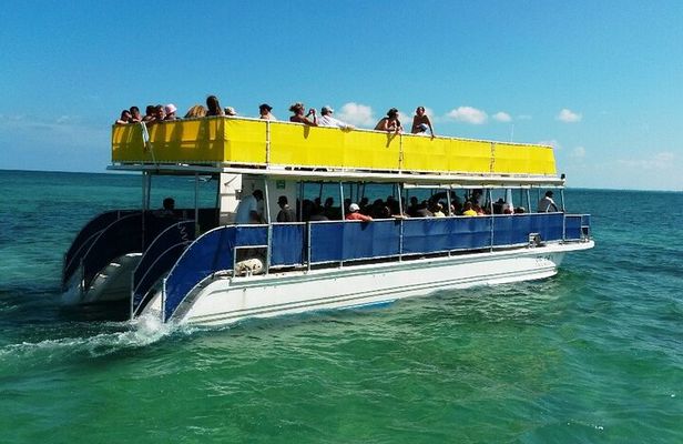 Isla Mujeres Catamaran Unlimited! Transportation from Playa del Carmen