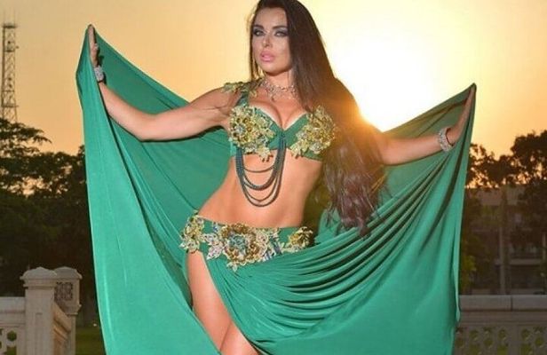 Cairo (Dance, Sing and Eat ) Nile Dinner Cruise Show &Open Buffet