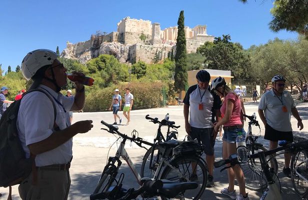 Athens by E-Bike: Monuments, Food & Transfers (Cruise Tour)