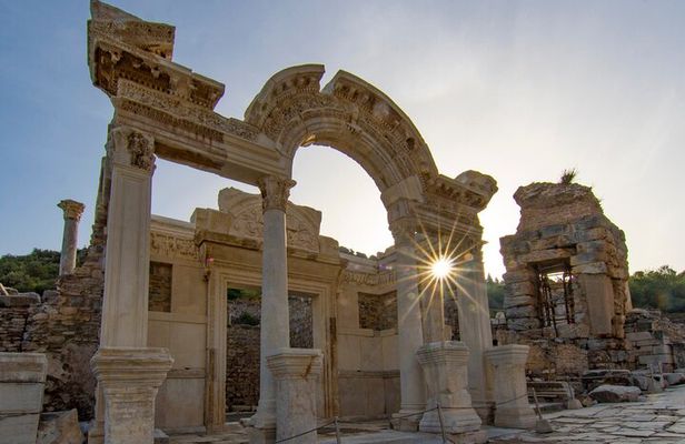 Combined Tour: Ephesus - Miletus - Didyma From Kusadasi Port