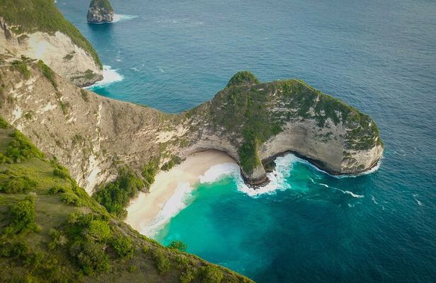 West Beach Nusa Penida Tour with Speedboat Transfer from Sanur