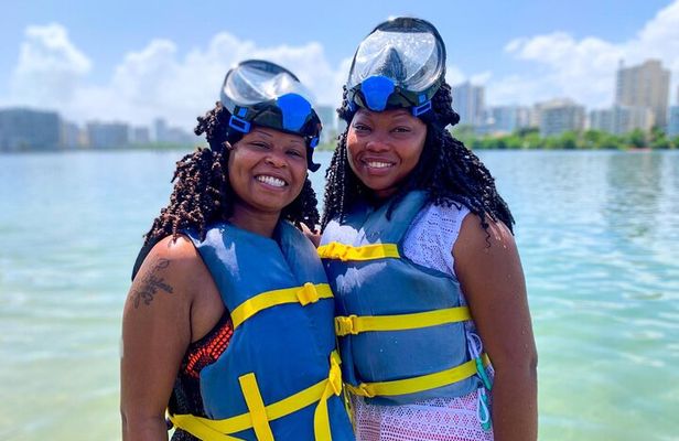 Snorkeling Guided Tour Experience in Condado Lagoon
