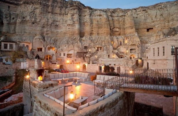 3 Days / 2 Nights Istanbul to Cappadocia Tour in a CAVE HOTEL 