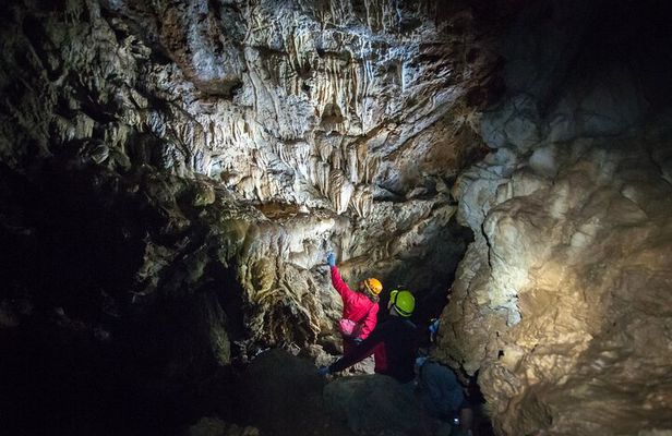 Riverbend Cave Explorer