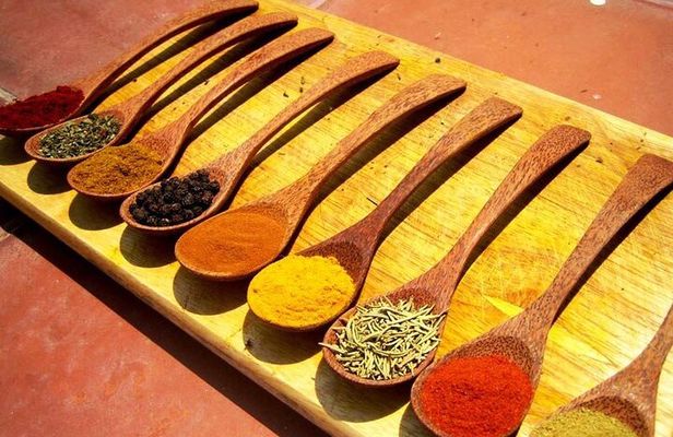 Sri Lanka Private Tour 10 DAYS Driver/Vehicle/Accommodation H/B