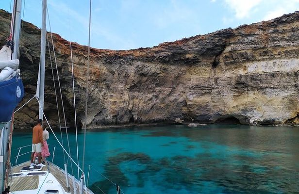 Full-Day Private Sailing Adventure in Malta and Gozo