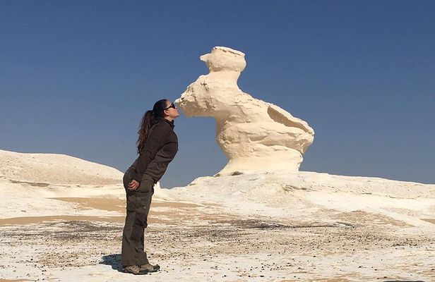 Overnight Tour To Bahariya Oasis Visit Black And White Desert From Cairo