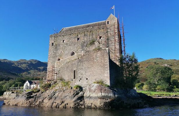 Castle & Cake
