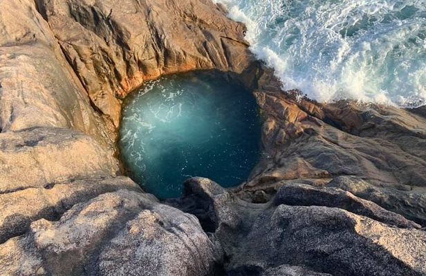 Rock Pool, dreamlike & unique experience | Mahé | Private hike |