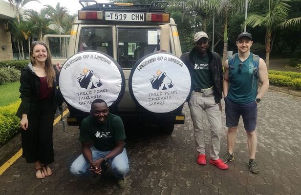 2 days_1 night Mwanza to Serengeti Tour Package