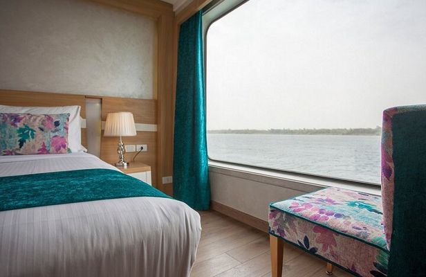 3 Night Nile Cruise from Luxor to Aswan with Sunrise Hot Air Balloon Ride