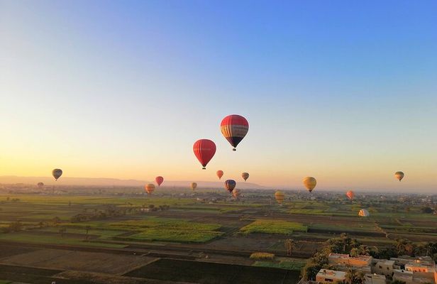 Luxury Sunrise Balloon Ride in Luxor with Hotel Pickup