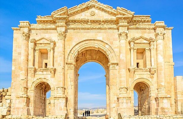 Private Full Day Jerash and Amman City Sightseeing Tour from Dead Sea