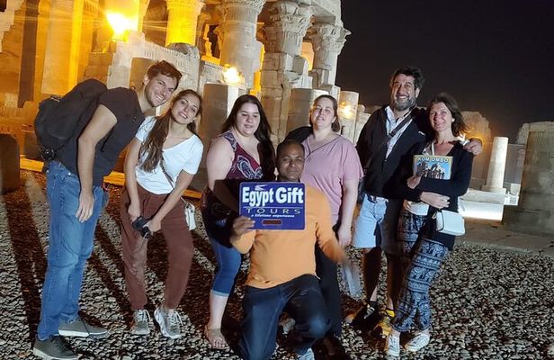 Amazing 2 Nights Cruise From Aswan to Luxor including Tours and Hot Air Balloon