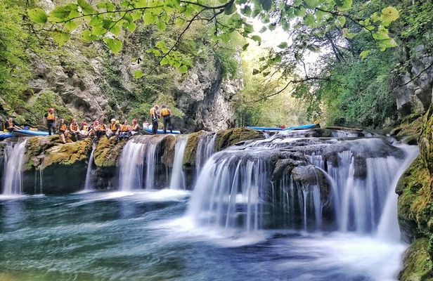 Kayaking at the Mreznica Canyon