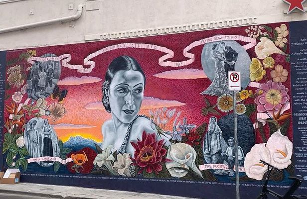 Santa Monica Private Tour with Restaurant and Bar Stops