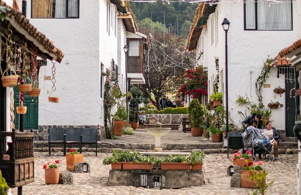 2-Day Tour of Salt Cathedral of Zipaquira and Villa de Leyva