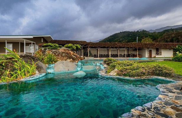 Irazú Volcano and Mineral Hot Springs at Hacienda Orosi