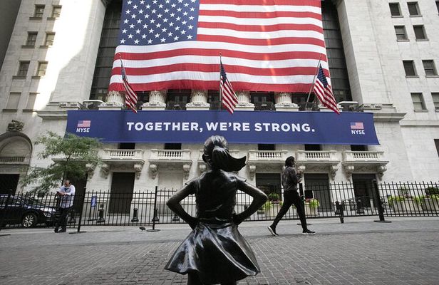 Wall Street and Financial District Walking Tour