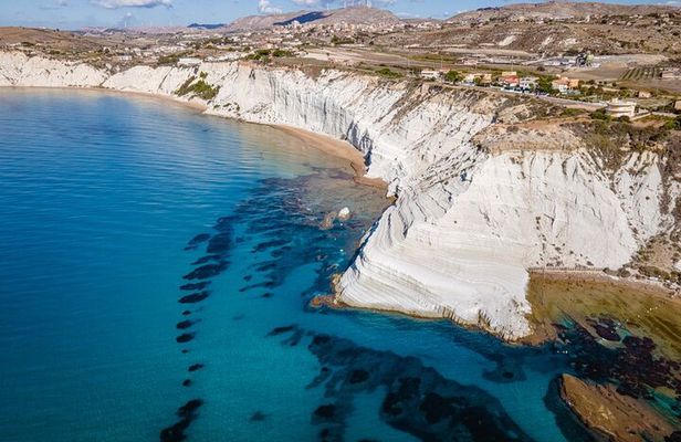 Scala dei Turchi in 3.5 hours, boat tour with stops for swimming