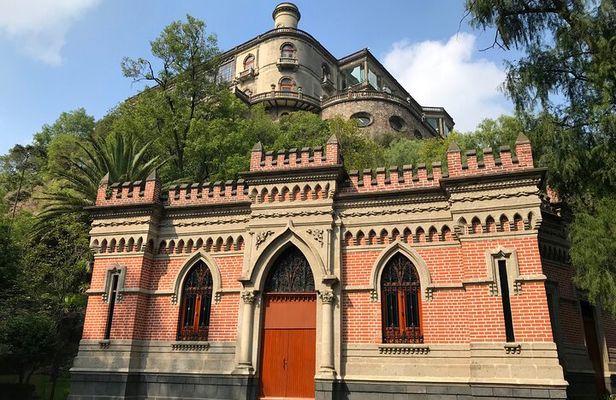 Visit the Imperial Castle in Chapultepec