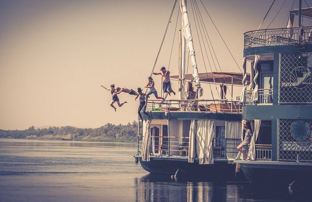 6 Days 5 Nights Private (Dahabiya) Cruise From Luxor & Aswan