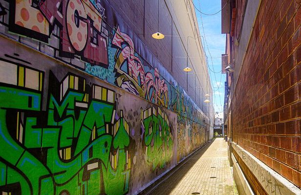 Hipster and Street Art Walking Tour