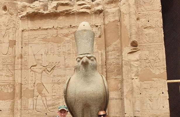 Aswan & Luxor : Full Day Private Guided Tour to Kom Ombo and Edfu temples