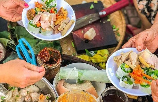 Taste The Culture Hue Food Tour