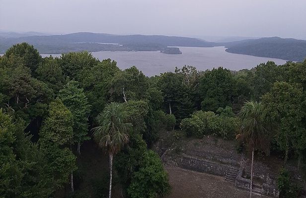 Yaxha and Topoxte Jungle Trek