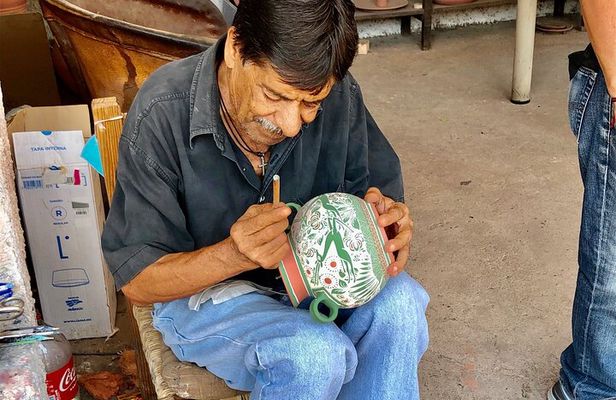 Tlaquepaque and Tonala Private Full-Day Tour