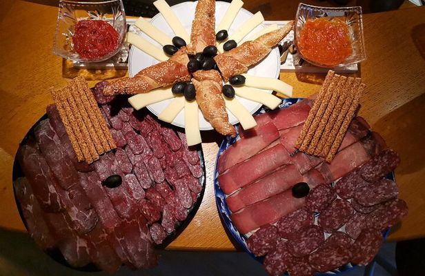 Bulgarian Prime Cuts and Wine Tour