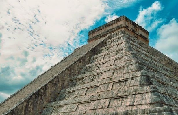 Ultimate Chichen-Itza Cenote Swim & Valladolid from Cancun