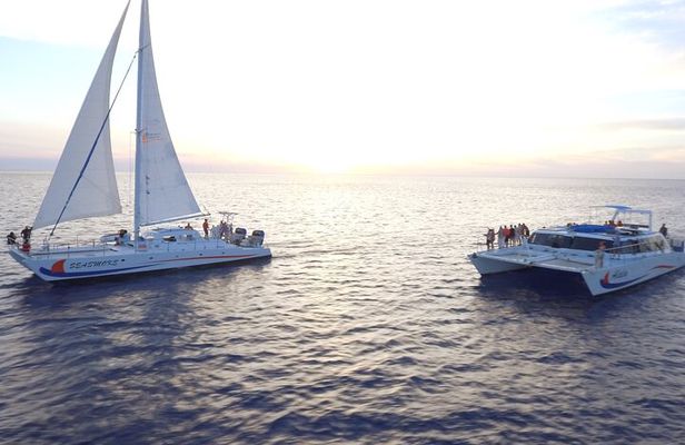 Pau Hana Sunset Cocktail Cruise