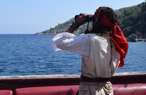 Pirate Boat Trip from Bodrum w/Lunch