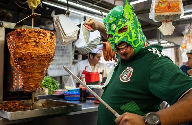 Lucha Libre Tacos & Masks 4 hrs Exploring Cdmx