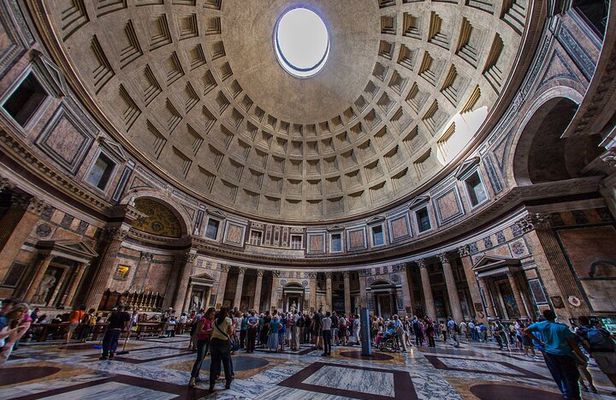 Rome: Pantheon, Trevi Fountain and Roman Squares Guided Tour
