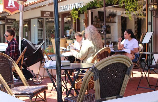 Food Tasting Experience and Guided Walking Tour in Santa Barbara