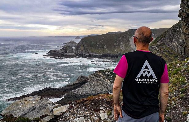 6-hour hiking in the Asturian Western Coast