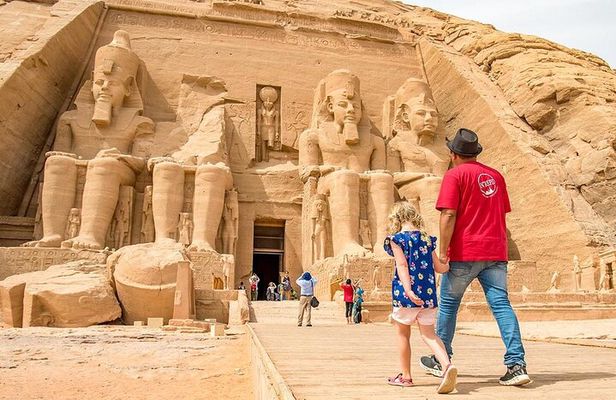 Aswan : Full-Day Private Guided Tour to Abu Simbel Temples