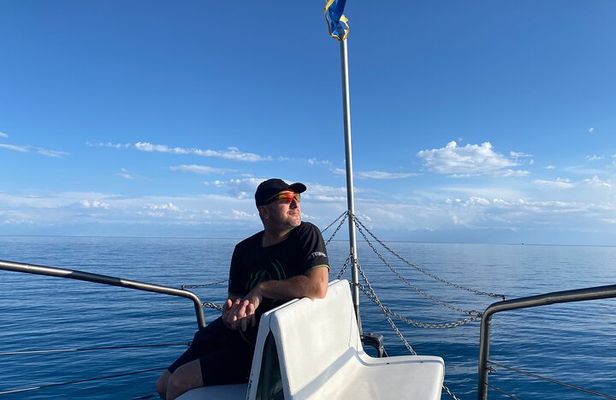 Immense and breathtaking Issyk Kul lake in 1day